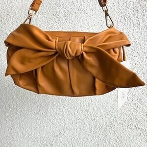 KAYLA+AVA VEGAN LEATHER CROSS BAG NWT